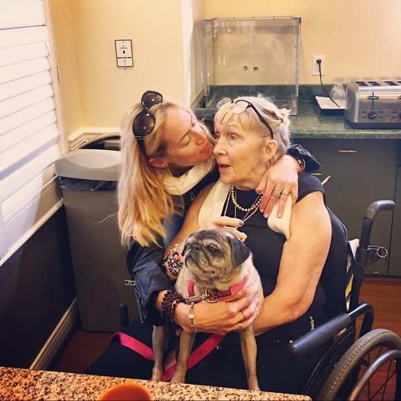 Meet your Posher, Ashley - Picture 6 of 8